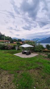 villetta con giardino privato