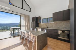 Black Tusk - Merrijig - Sleeps 8