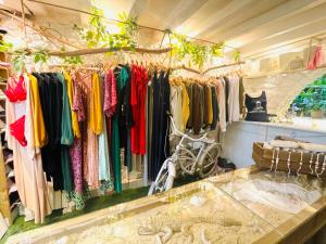 B&B / Chambres d'hotes Buddha Beach Thoiry : photos des chambres