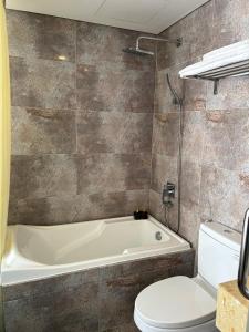 Phòng Loại Sang Giường Đôi (Deluxe Double Room)