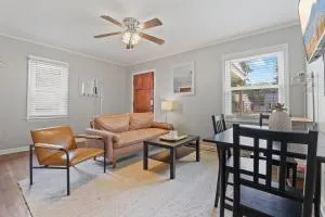 Housepitality- The Bungalow -2 BR - Riverlea Housepitality- The Bungalow -2 BR - Riverlea