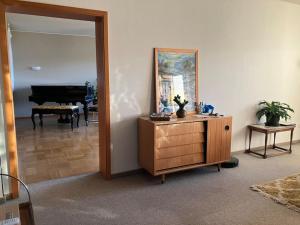 Großzügige Wohnung mit Flair und Aussicht