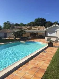 Maison de caractère 5 étoiles-Location 7 nuits minimum du samedi au samedi - Vensac