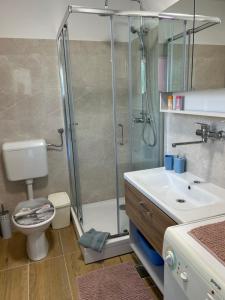 Lorry 1 -With Thermal riviera tickets 