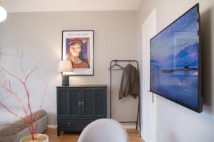 Charming Apartment by Wenceslas square and National Museum with AC