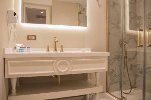 Mina Hotel - Special Category