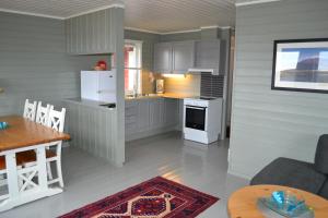 Ocean Lodge with Sea View room in Hustadvika Guesthouse - by Classic Norway Hotels
