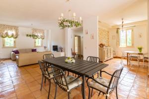 GuestHost - Villa Poggio Verde with pool - Exclusive Retreat