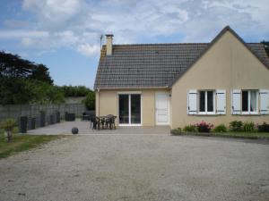 Maisons de vacances Gite de Grandcamp Maisy : Maison 2 Chambres