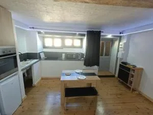 #L'Escale#Maison de bourg#Thiers - Palladuc