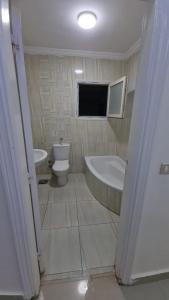 شقة فندقية علي البحر مباشره كود 13351