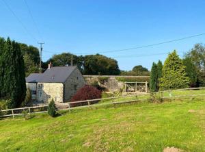 Beautiful Farm House in Idyllic location