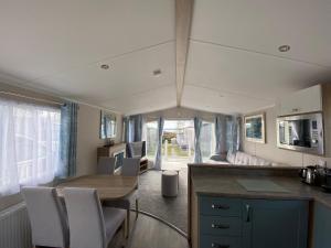 Arne View - Rockley Park