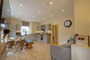 Beautiful central Windermere Apartment