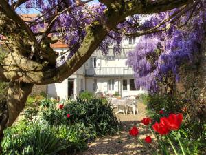 Hotels Hotel De La Ferte : photos des chambres