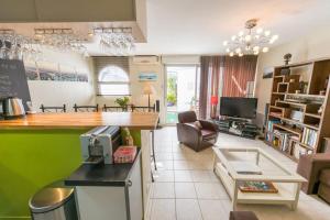 Appartements 75m2 flat on the harbour car park included : photos des chambres