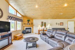 Spacious Buena Vista Home with Fire Pit Near Skiing!