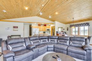 Spacious Buena Vista Home with Fire Pit Near Skiing!