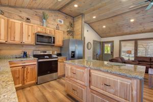 Destination Dolly By Stony Brook Cabins