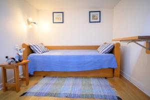 Maisons de vacances Nice and quiet appartment only 2 steps away from the harbour of St Martin : photos des chambres
