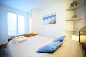 Maisons de vacances Nice and quiet appartment only 2 steps away from the harbour of St Martin : photos des chambres