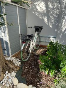 Charming house with garden in the heart of Saint Martin