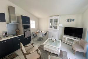 Charming house with garden in the heart of Saint Martin