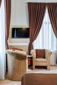 Deluxe Double or Twin Room Lux room in La Strada Boutique Villa