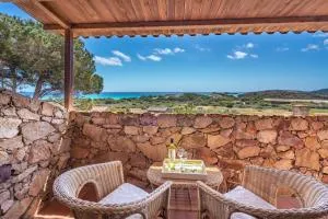 La Casa dell'Ingegnere, Chia a piedi, vista mare - Domus de Maria