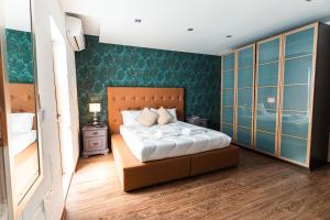 Penthouse Suite 9 at Palazzo Seraphim Boutique living in St Julians