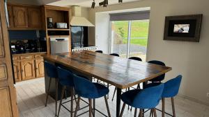 Villas Auberge St Vincent et Diligence 35pers : jacuzzi, salle de jeux : photos des chambres