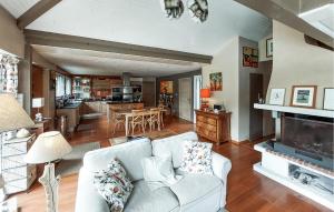 Stunning Home In Seignosse