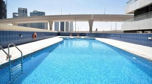 Modern 1BR Apartment in Dubai Marina with sea view