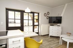 Haus Büdnerstube Ferienwohnung Nr 3 - mit Schwimmbad und Saunanutzung im AHOI-Erlebnisbad Sellin