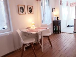 VILLA-AUDEMER - ROMANCE Pont-Audemer proche Honfleur