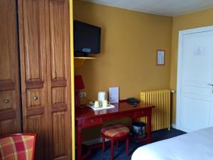 Hotels Hotel de Normandie : photos des chambres