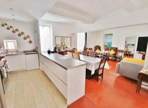Appartement familial - 7pers- Hyères-centre