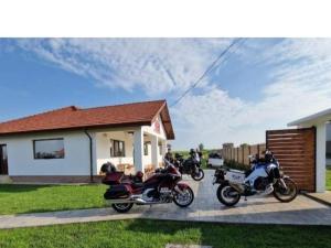 Family House Pristol