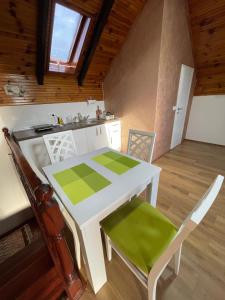 Achillius apartmani Arilje