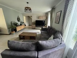 Maison familiale proche Arpajon - 阿尔帕容