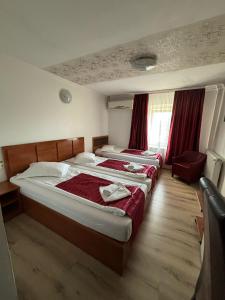 Triple Room room in Complex Prestige