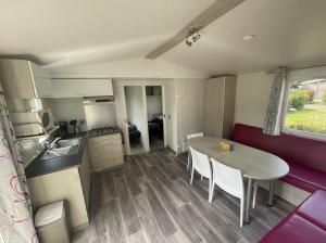 Mobil home XL 6 personnes Camping 4 étoiles La Pommeraie de lOcéan