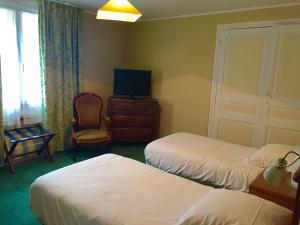 Hotels Hotel de Normandie : Chambre Lits Jumeaux Confort