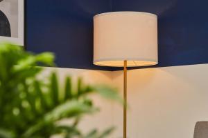 Large House Close To Leeds - Ideal For Groups