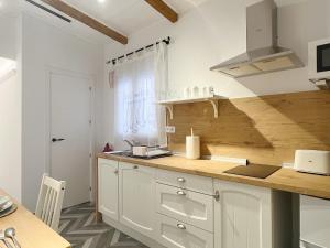 Encantador apartamento vigas de madera