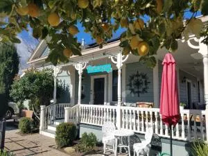 Abbey House Inn - Nicolaus