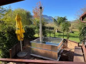 A Log Home at Buffalo Creek - Buffeljagsrivier
