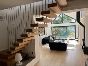 Villas Maison moderne avec vue imprenable - 5min du lac : photos des chambres