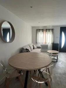 Maison neuve Pantin à 5 min de Paris, 2 chambres et 1 canapé-lit - Бобіньї