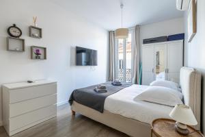 64m2 face Majestic - 50m palais & plages